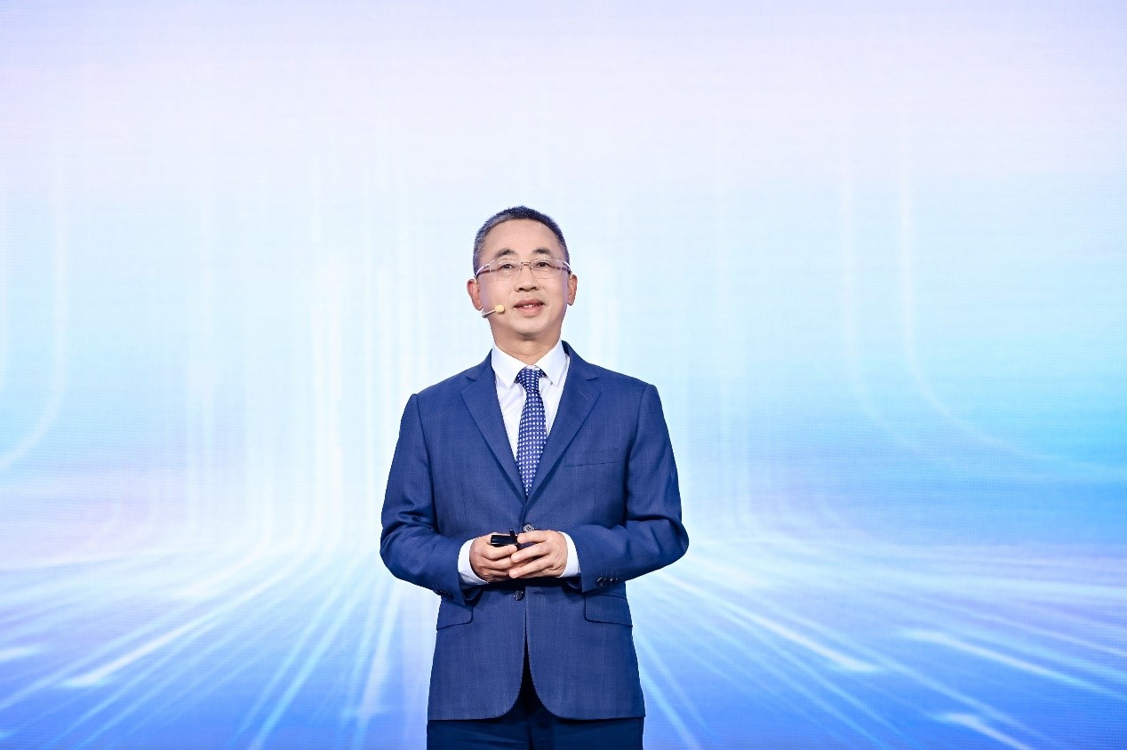 华为董事、华为数字能源总裁侯金龙。受访者供图