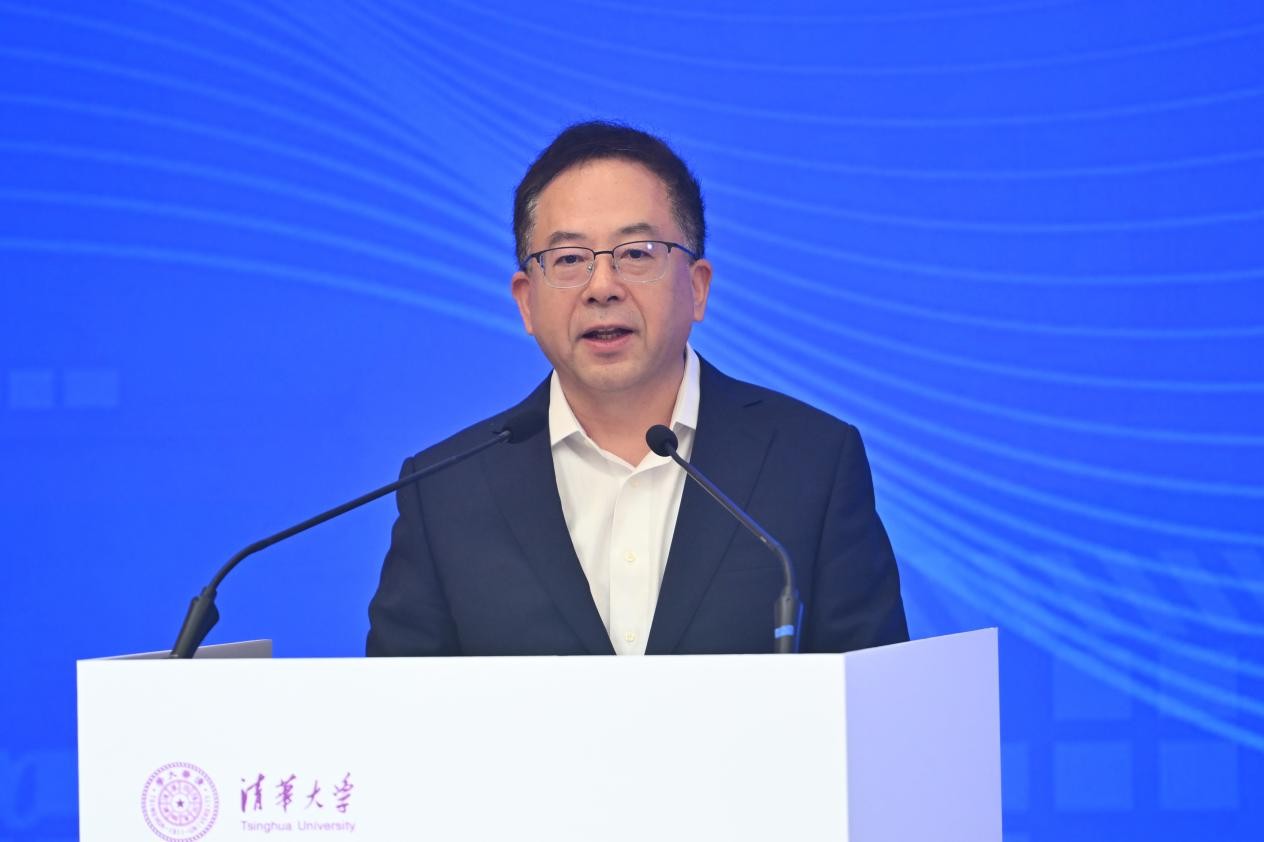 苏竣致辞（受访者供图）