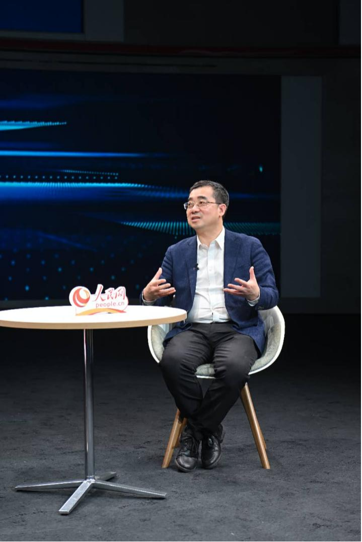 国家数据局数据资源司司长张望做客“数据大家谈”栏目。人民网记者 翁奇羽摄