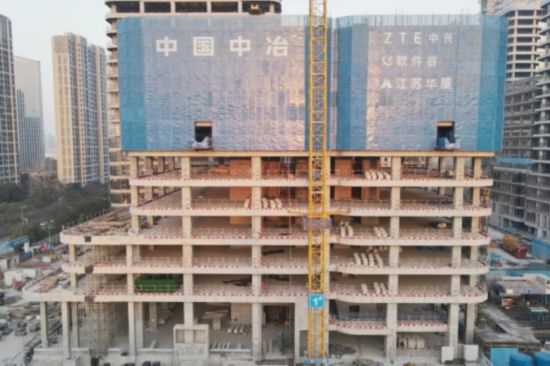 图为上海宝冶承建的中兴南站5G+产业园(A地块)项目顺利通过地基与基础工程验收。